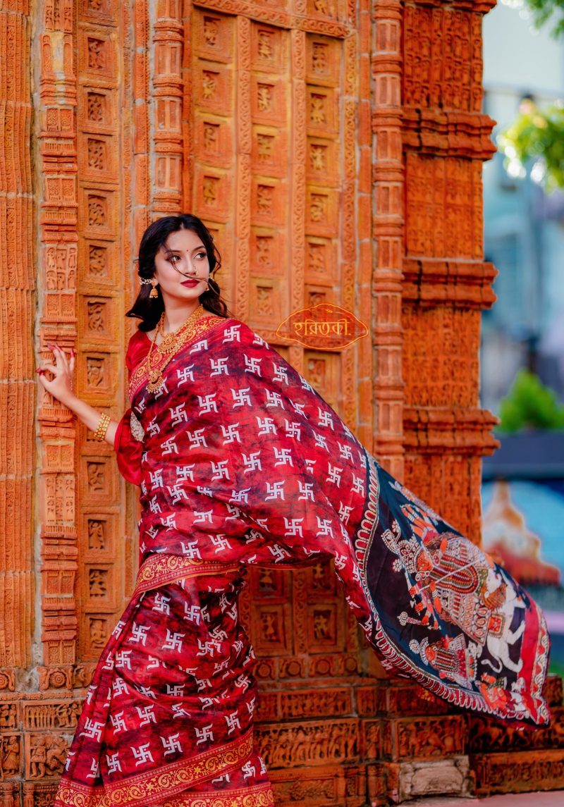 দুর্গা পুজোর শাড়ি